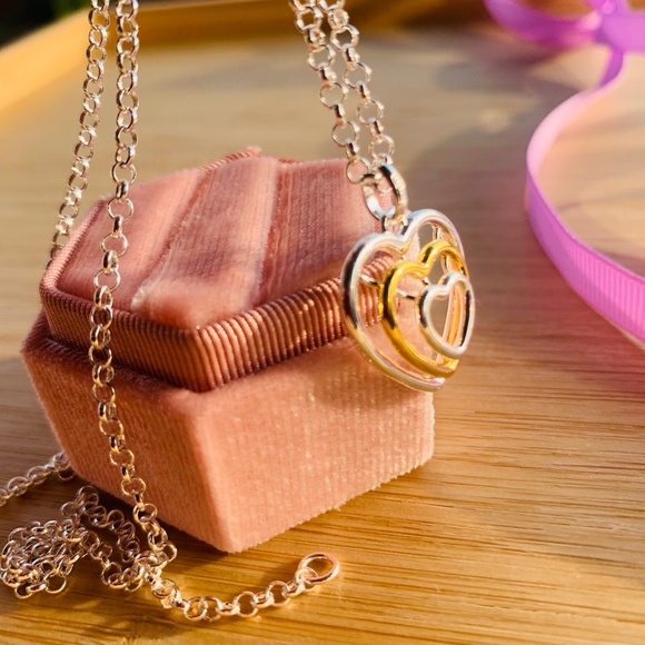 1pcs Round OR Hexagon Cut Engagement Rose Gold Ring Box Velvet ribbon Bow - Picture 10 of 14